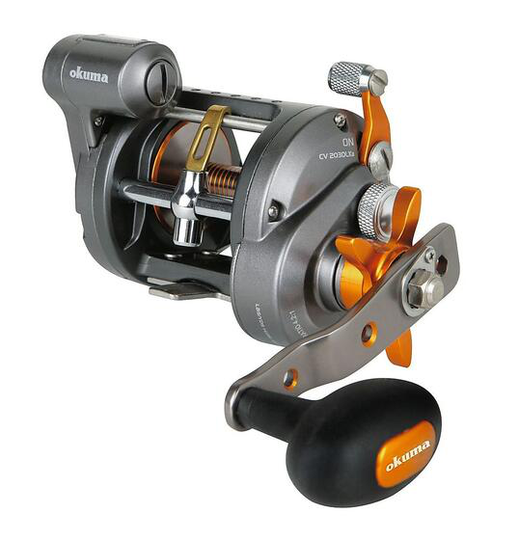 Okuma Coldwater Line Counter 303DLX Sveiv på venstre side, Telleverk i fot